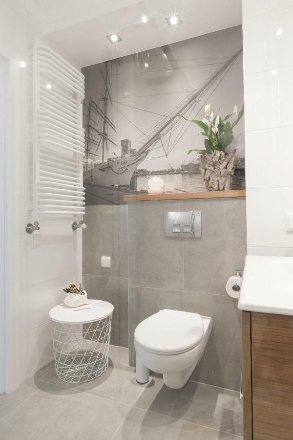 Blue Apartment In Vibrant Heart Of Gdynia Esterno foto